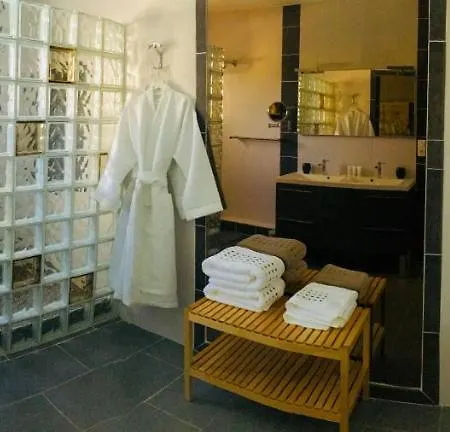 La Mediterranee Wellness Piscine