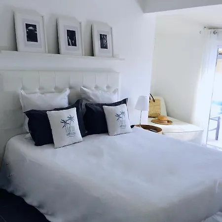 La Mediterranee Wellness Piscine Bed & Breakfast
